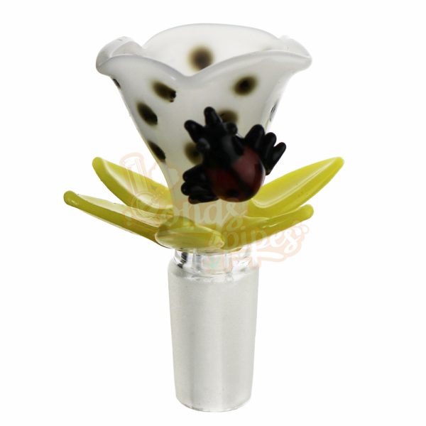 Flower Shape Glass Cone Piece features a Lady Bug 14mm Yellow